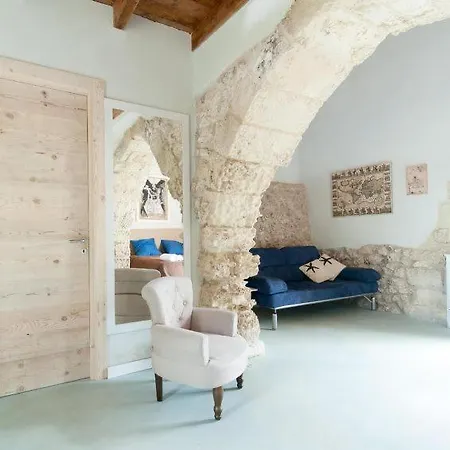 Zona Erchie Piccolo Sleeps 8 Pool Air Con Feriehus