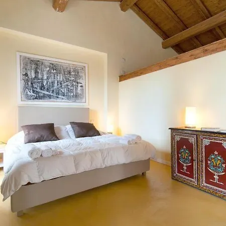 Feriehus Zona Erchie Piccolo Sleeps 8 Pool Air Con Merine