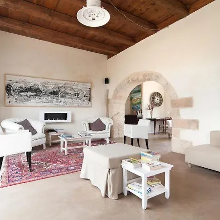 Zona Erchie Piccolo Sleeps 8 Pool Air Con Merine