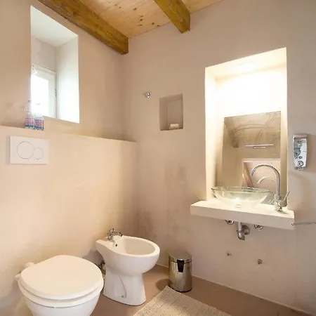 Feriehus Zona Erchie Piccolo Sleeps 8 Pool Air Con