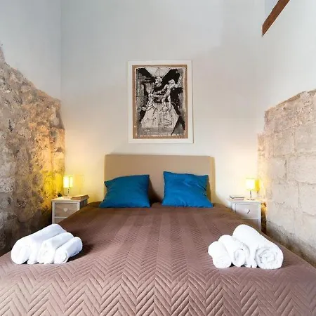 Zona Erchie Piccolo Sleeps 8 Pool Air Con Feriehus *
