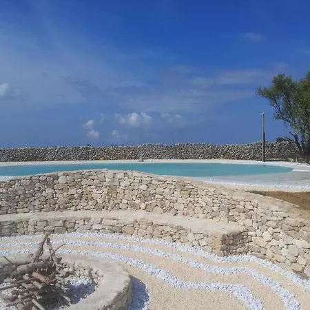 Zona Erchie Piccolo Sleeps 8 Pool Air Con Merine