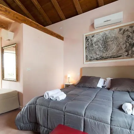 Zona Erchie Piccolo Sleeps 8 Pool Air Con Merine